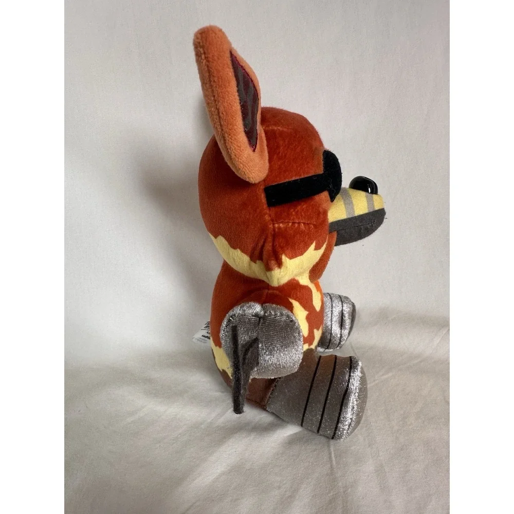 Funko Five Nights at Freddy's Lava Foxy Plush 2021 Fire Variant FNAF Collectible
